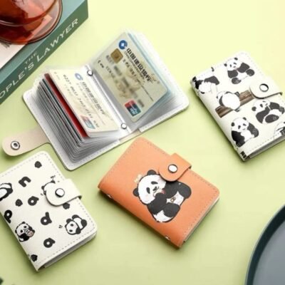 Pocket‑Sized Panda Pull‑Out Card Holder – Lightweight & Easy Access